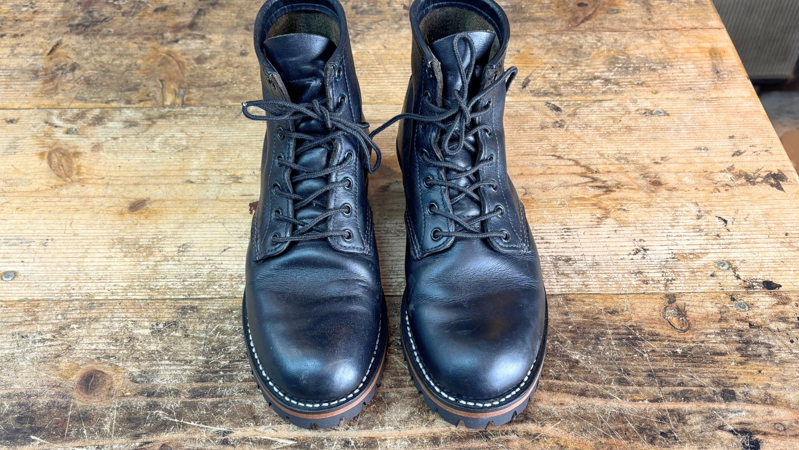 レッドウィング ベックマン9014 Vibram100ソール交換後を上から見た全体
