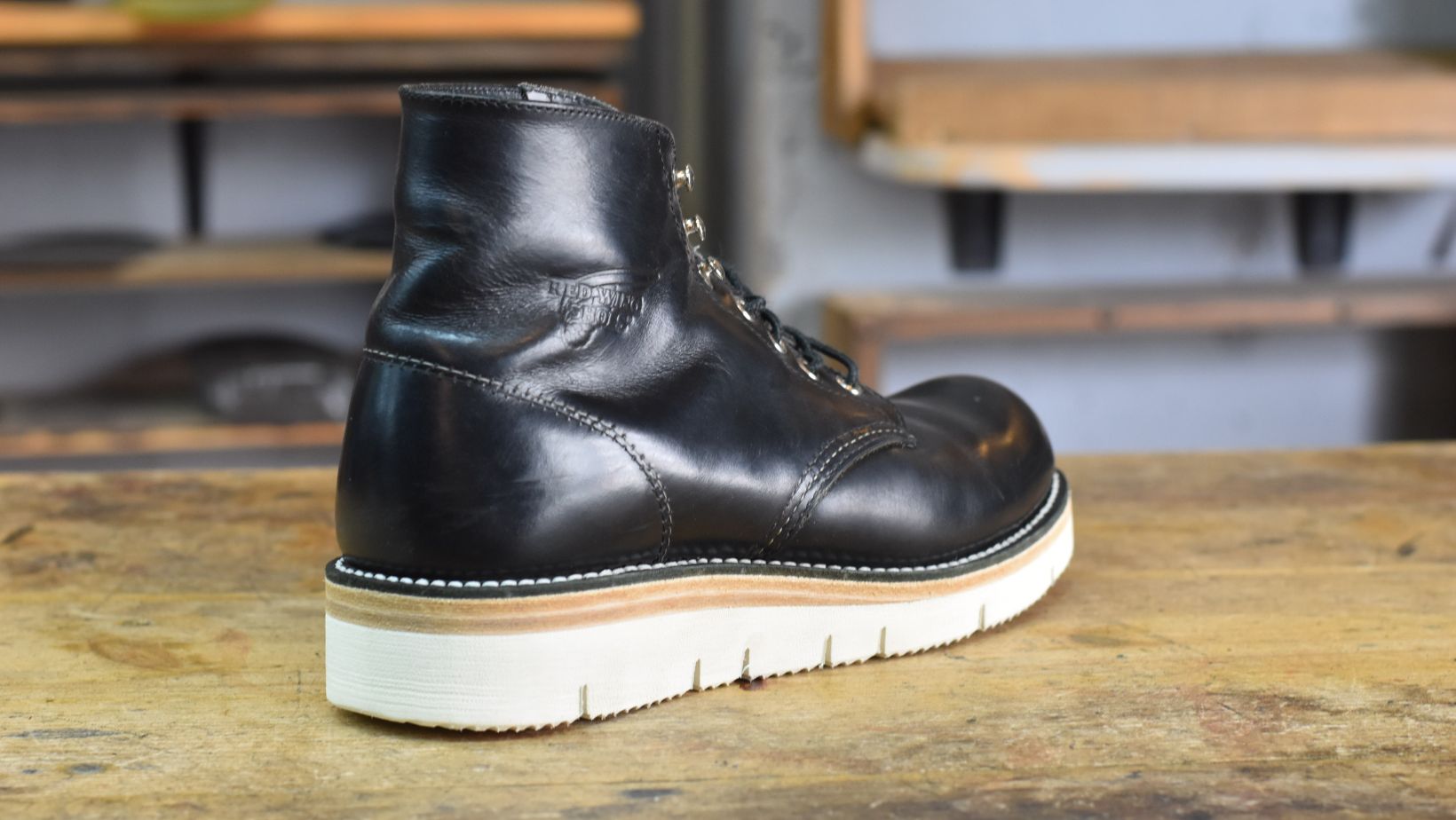 レッドウイング レザーハーフスリップ Vibram 9105