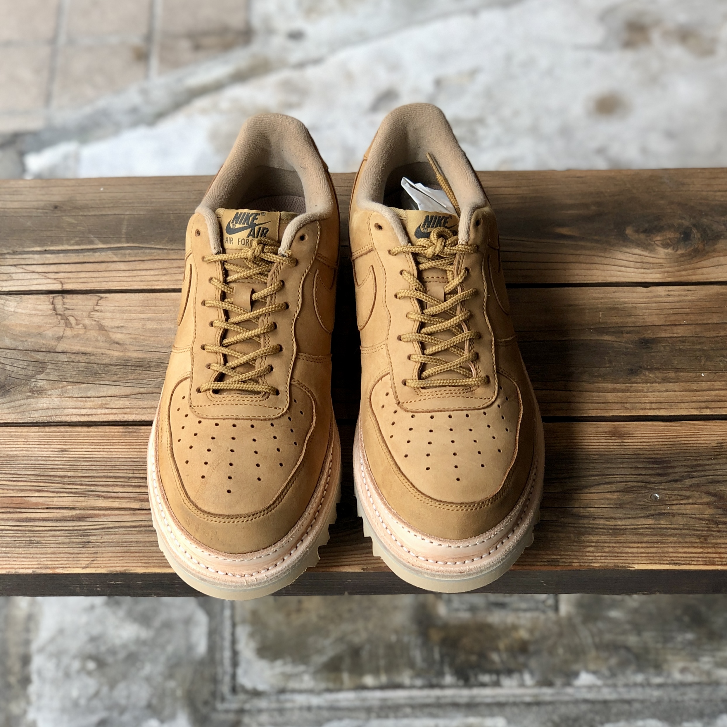 NIKEエアフォース1 07WB 完成写真 正面