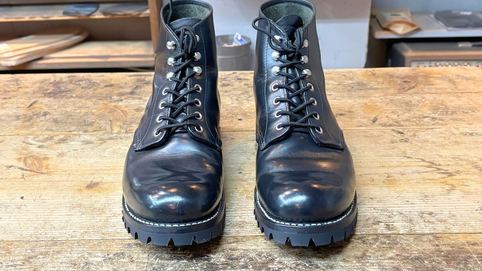 レッドウィング8165 Vibram100カスタム後の正面