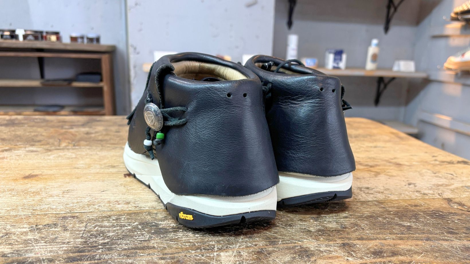 Vibram893Cソール交換後のvisvim FBT LHAMO-FOLK後方